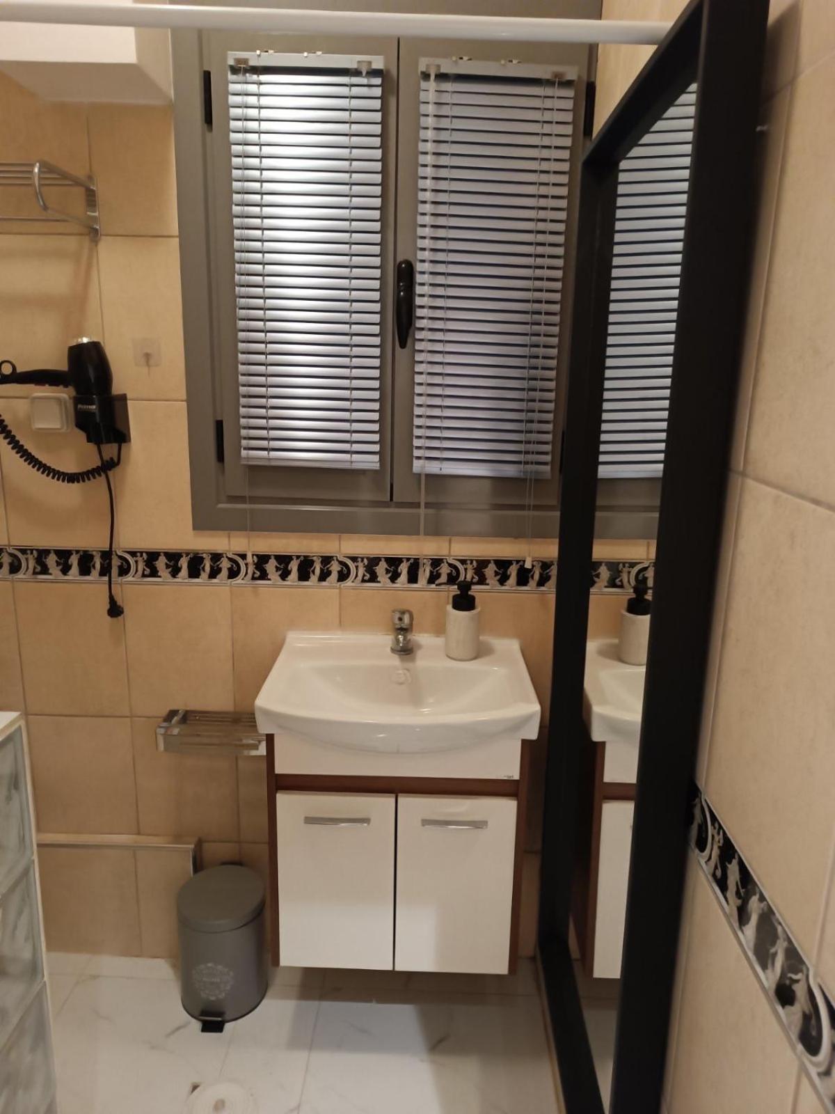 Giannis Apartment Афины Экстерьер фото